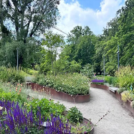 Meduza Prostywynajem Pola Apartamento *